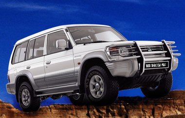 �����Ա��ڽ�� CFA6470LP 2.4 MT ����
