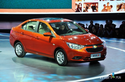 经济适用男大比拼!悦翔V7对比赛欧3