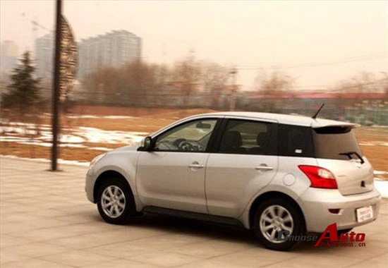 最高优惠1.8万元 家用车一周降价排行榜