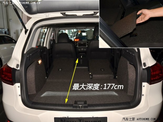 途观的后排座椅放倒方式简单,但是在座椅放倒后会出现一道较宽的间缝