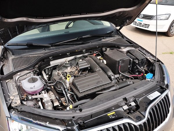 斯柯达 1.4t dsg 发动机主体特写