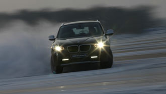 冰上芭蕾 体验BMW X1冬季驾驶培训 冰上芭蕾 体验BMW X1冬季驾驶培训