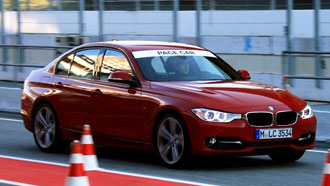 红色风暴来袭 试驾全新BMW 3系轿车 红色风暴来袭 试驾全新BMW 3系轿车