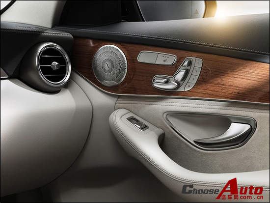 变身小号S级 全新一代奔驰C级官图解析