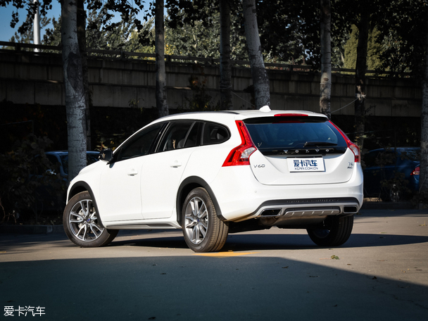 沃尔沃v60cc上市跨界风格售3999万
