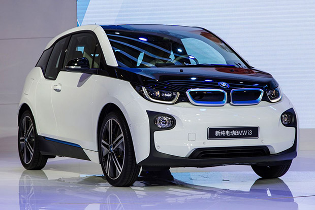bmw携众多先锋车型登陆2015成都车展