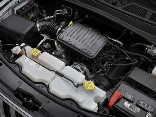 Jeep-Liberty“自由人” 换3.2升引擎配9AT