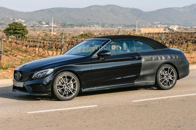 奔驰AMG C43谍照曝光 锁定宝马435i