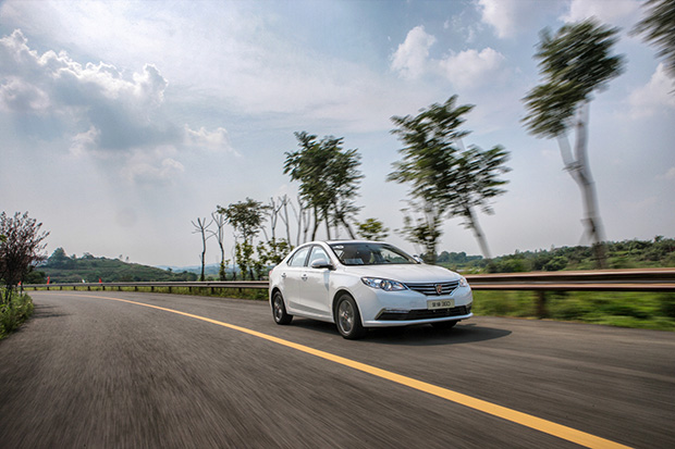 荣威3系成&ldquo;品质消费时代&rdquo;轿车首选