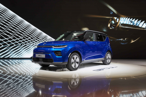 日内瓦车展首亮相！起亚揭开多款新车“面纱”