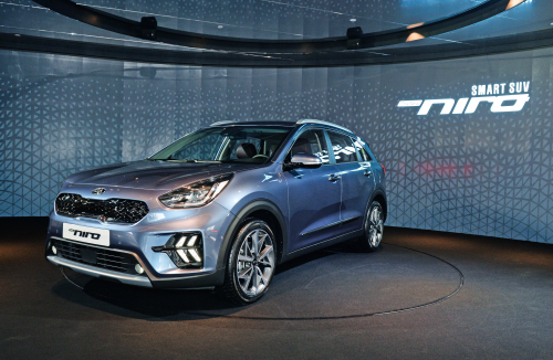 日内瓦车展首亮相！起亚揭开多款新车“面纱”