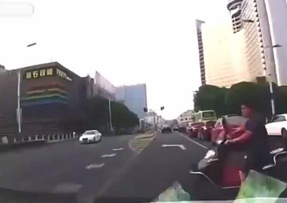 1551665592846657.png 图片6.png