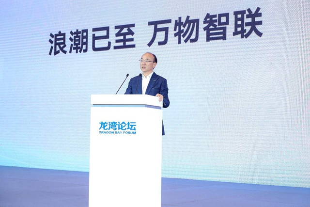 冯擎峰:吉利汽车站上智能驾驶技术的前沿阵地