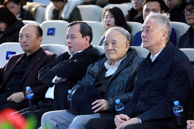 品牌传播软实力 汽车市场硬支撑