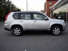 日系紧凑SUV谁更强?奇骏对比CR-V/RAV4