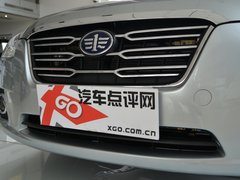 老将新兵的对决 奔腾B50对比中华H530