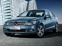 奔驰C200对比宝马320i