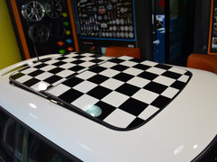 ��������� �����п���MINI COOPER S