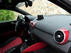 �׺��˶��������ſɰ� �µ�A1�Ա�MINI