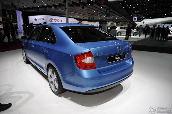 ���賵չ�����뻪�³���� ѩ����C4L����