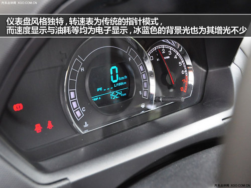 不一样的跨界新兵 CS35对比瑞虎/哈弗M4
