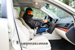 跨界是种态度 斯巴鲁傲虎VS本田歌诗图
