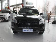 一汽丰田 RAV4 2.0 AT 车头正面视角