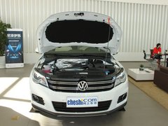 上海大众 途观 2.0TSI AT 车辆发动机舱整体