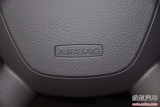 福特 福克斯三厢 实拍 内饰 图片