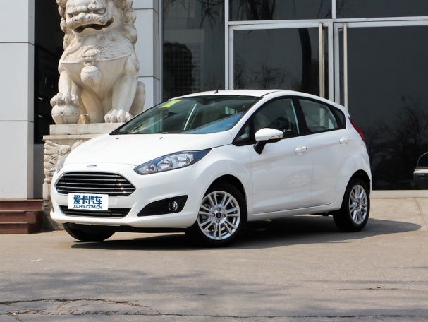 小车对对碰 福特嘉年华对大众polo