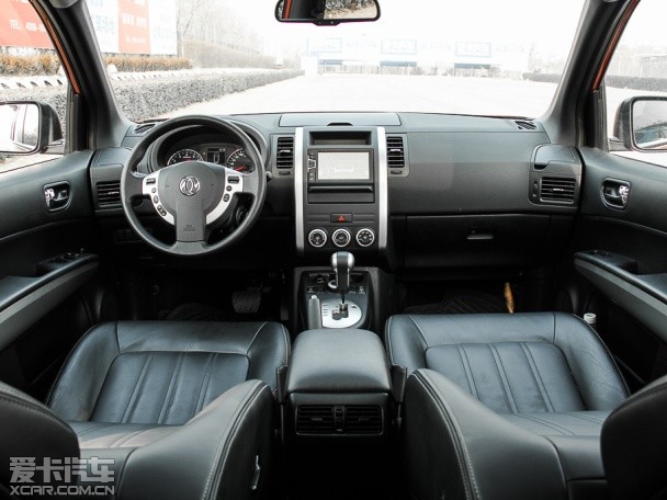 2015MX6