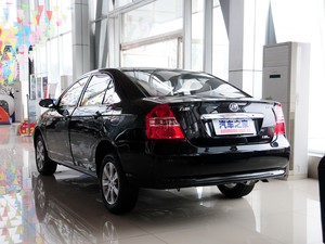 重庆力帆 力帆620 2012款 1.5L 手动舒适B型 重庆力帆 力帆620 2012款 1.5L 手动舒适B型