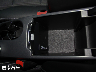 奔驰(进口)2015款奔驰B级 奔驰(进口)2015款奔驰B级