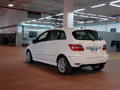 ֮ ڱ B 200 