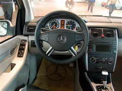 ֮ ڱ B 200 