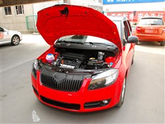 ˹´ Ϻ˹´  2010 1.6 ˶