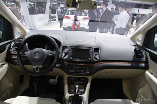 2010  BLUEMOTION