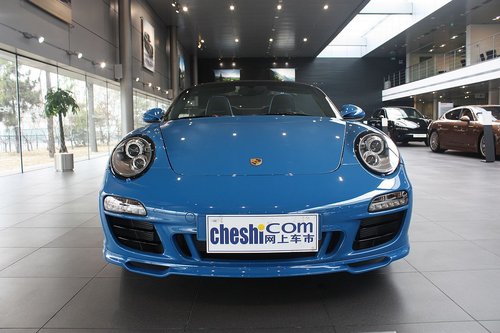 ʱ  911 Speedster ͷӽ