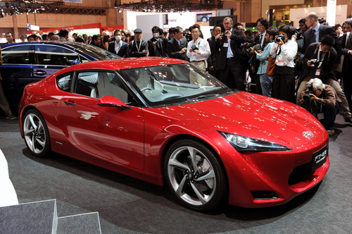 2011ĩͶ FT-86೵չ