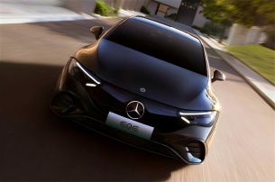 奔驰销量下跌18.7%，纯电CLA能否逆袭？