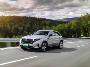 奔驰EQC车主集体维权:召回后车辆续航缩水,厂商方面暂无回应