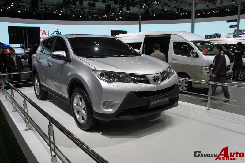 RAV4
