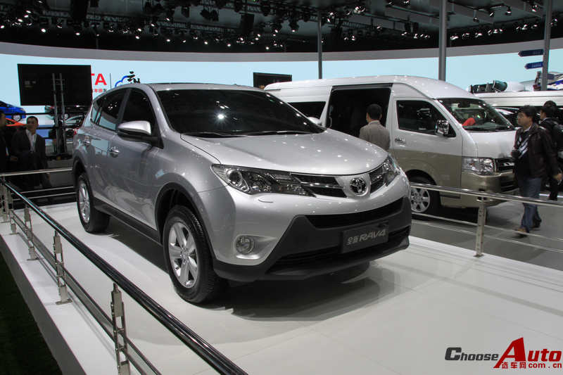 RAV4