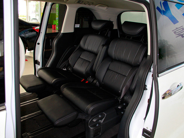 ��ѡ������ ���������°µ�������ָ��