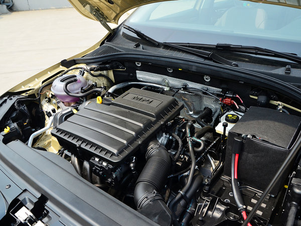 ˹´  1.6L Զ