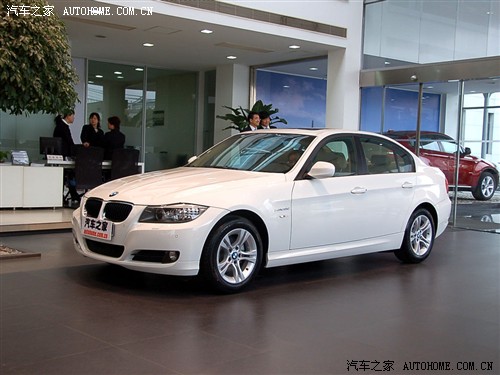   3ϵ 09 320i