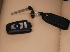 科技改变生活 看看汽车上那些电子产品