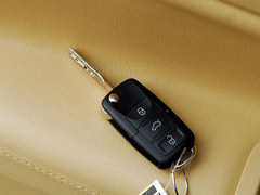 科技改变生活 看看汽车上那些电子产品