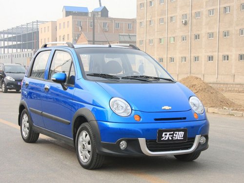上汽通用五菱 新乐驰 1.2 MT 运动款 2010款