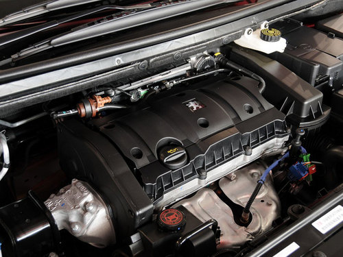 东风标致 新307两厢 2010款
